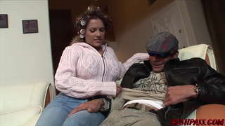 Том Үсэрч Дагуурын болон Явах Ramon дээр нь MILF Жордан