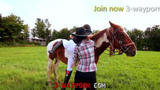 3Way 포르노-중에는 가족 농장