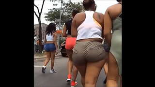 Илжиг Booty Алхах