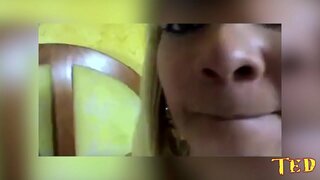 Cu noul brand ea îi place să o ia în cur